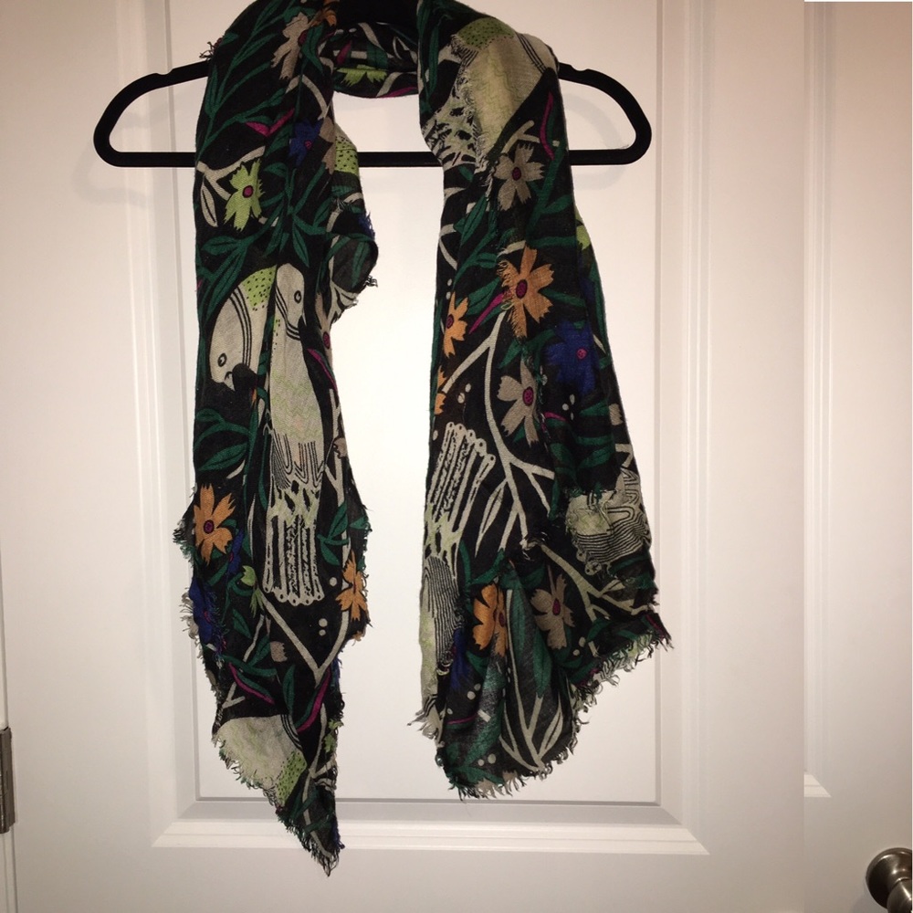 Scarf - Picture 2 of 2